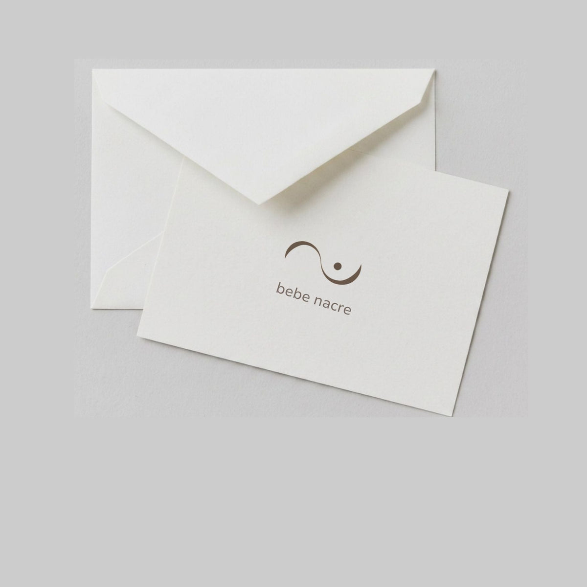 Carte cadeau Bébé Nacre - Naissance & allaitement
